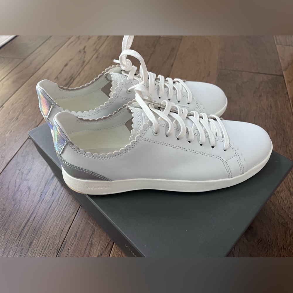 Cole Haan Grand Series scallop white woman’s sneakers in size 8.5 NWOT